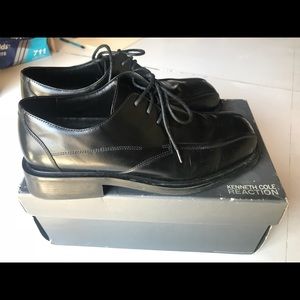 Kenneth Cole MENS dress shoes